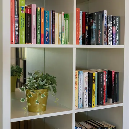 Sveltos מלון לרנקה