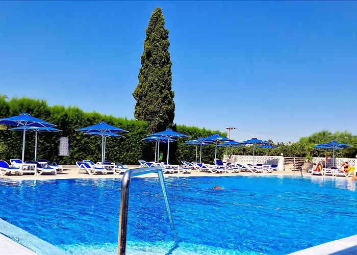 Sveltos 3* Ларнака