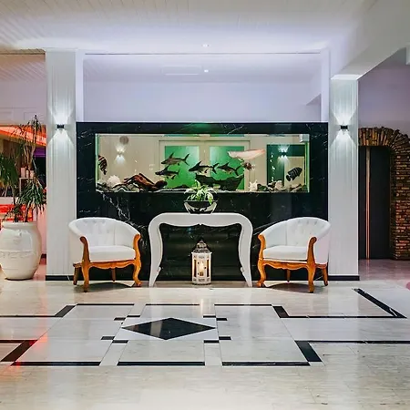 Sveltos Hotel 3*