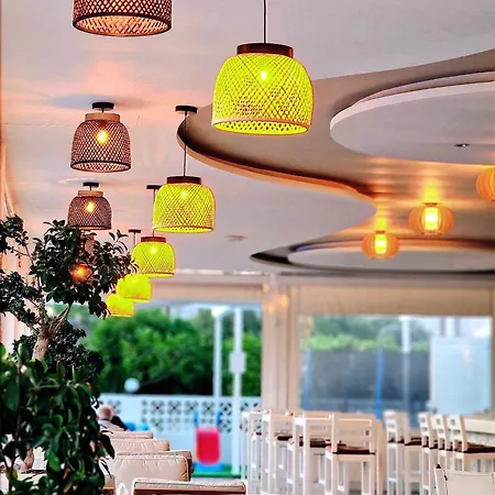 Hotel Sveltos Larnaca